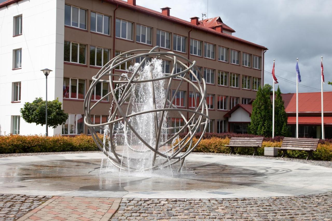 Centra Apartamenti Eliza Limbazi Kültér fotó